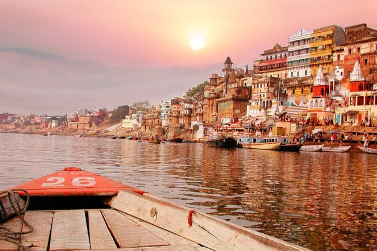 Local Sightseeing Taxi in Varanasi